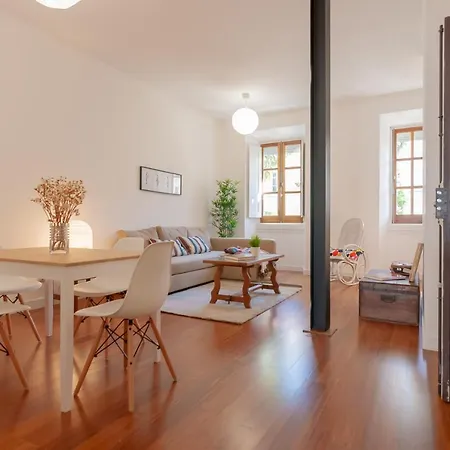 Nazare - Casa Da Nazare - Vila Berta Charming 公寓 *